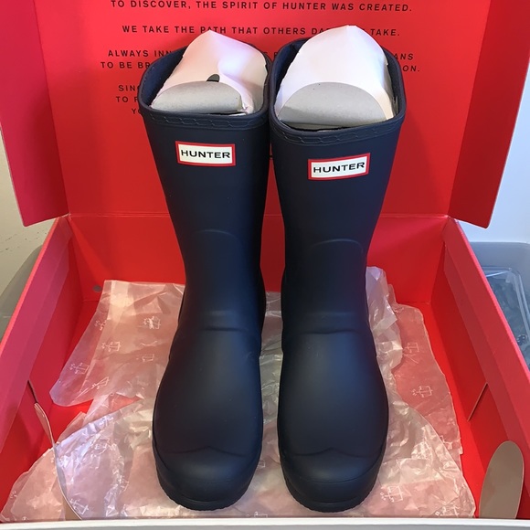 Hunter Shoes - NWT! Hunter boots original short adjustable Navy